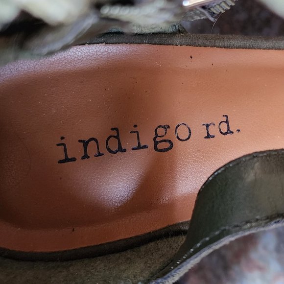 Indigo RD. Green Faux Suede Back Zip Buckle Ankle Three Strap Block Heels 5.5M - Picture 11 of 16